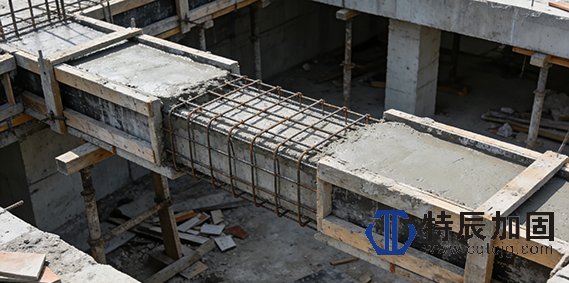 房屋加固——增大截面加固