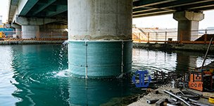 桥梁维修——水下玻纤套筒加固