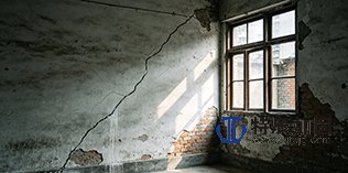 重庆老旧房屋翻新改造结构加固全指南｜旧房拆改安全红线与标准化加固工艺详解